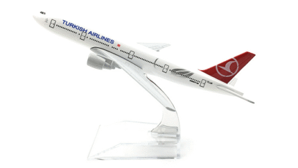 Boeing 777 Turkish Airline AR061 (1)
