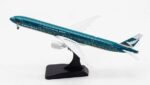 aviation-1400-boeing-777-300er-cathay-pacific-wb4014