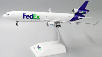 ماکت هواپیما ام دی ۱۱ فدکس | Jc Wings 1:200 FedEx McDonnell Douglas MD-11F - Image 5