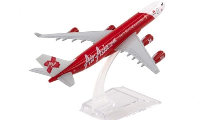 ماکت هواپیما ایرباس 340 ایر اسیا | Airplane Model 16cm Airbus A340 Airasia - Image 4