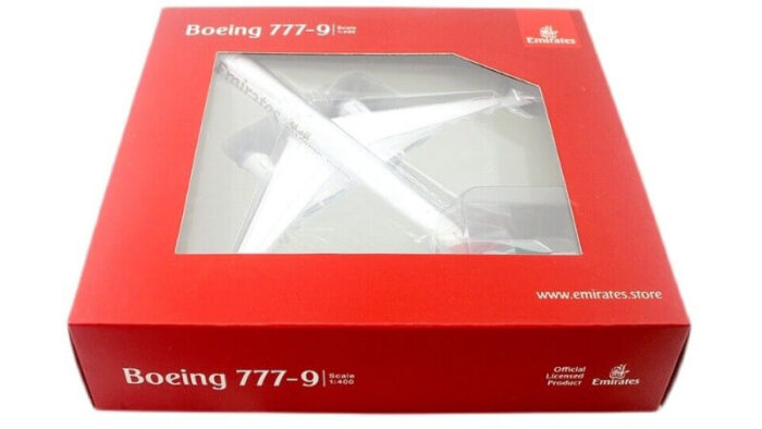 ماکت هواپیما بوئینگ 777-9 امارات | Gemini Jets 1:400 Boeing 777-9X A6-EZA - Image 3