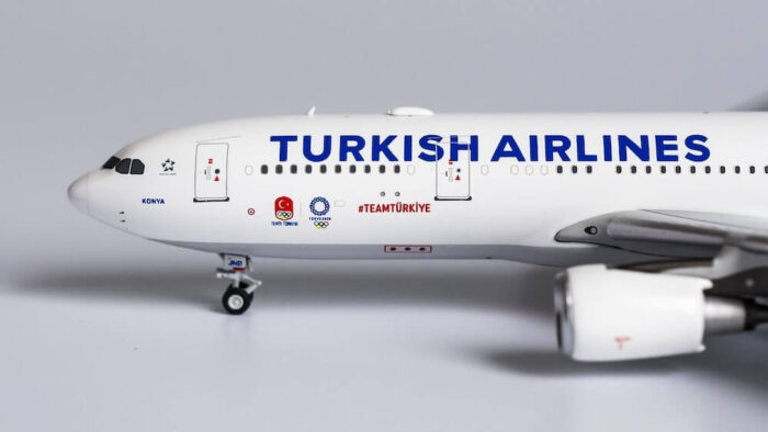 ماکت هواپیما ایرباس 330 ترکیش | NG Models 1:400 Airbus A330-200 Turkish Airlines - Image 2