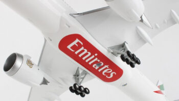 ماکت هواپیما بوئینگ 777-9 امارات | Gemini Jets 1:200 Boeing 777-9X Emirates A6-EZA - Image 6