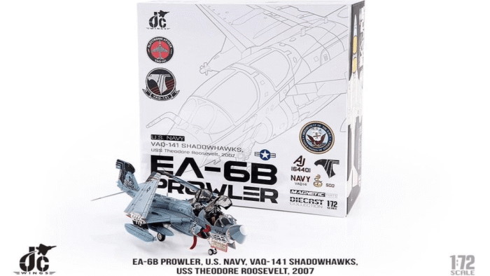 ماکت جنگنده EA-6B Prowler نیروی دریای امریکا | JC Wings 1:72 EA-6B Prowler U.S. Navy VAQ-141 Shadowhawks - Image 7