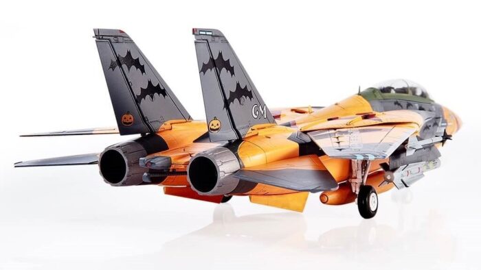 jc-wings-172-grumman-f14d-tomcat-ace-combat-pumpkin-face-jcw-72-f14-011
