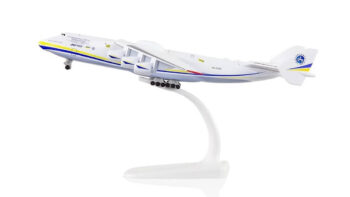 Airplane Model 20CM Antonov An-225 Mriya Russia-AR036