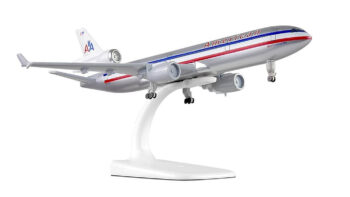 ماکت هواپیما مکدانل داگلاس MD-11 امریکن