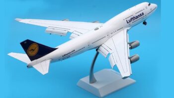 ماکت هواپیما بوِئینگ 747 لفتهانزا | Jc Wings 1:200 Boeing 747-400 Lufthansa D-ABTE Flap Down - Image 3