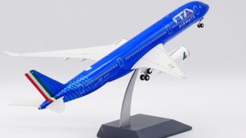 ماکت هواپیما ایرباس 350 ایتالیا