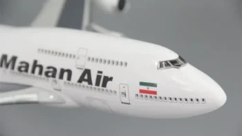 ماکت هواپیما بوئینگ 747 ماهان ایر