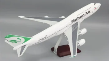 ماکت هواپیما بوئینگ 747 ماهان ایر