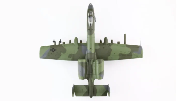 ماکت جنگنده A-10 تاندربولت نیروی هوایی امریکا