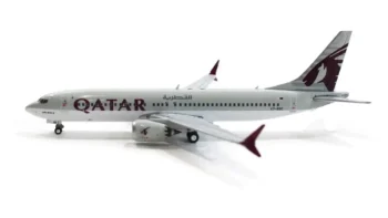 ماکت هواپیما بوئینگ 737 مکس 8 قطر ایرویز