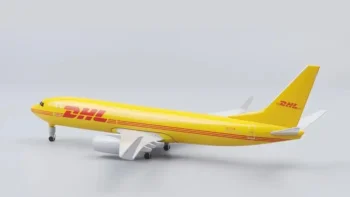 ماکت هواپیما بوئینگ 737 دی اچ ال