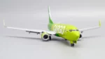 ماکت هواپیما بوئینگ 737 کارگو S7 روسیه