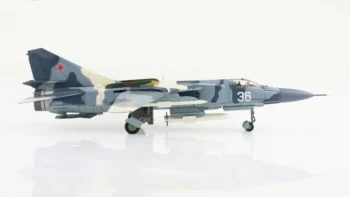 ماکت جنگنده میگ ۲۳ نیروی هوایی روسیه