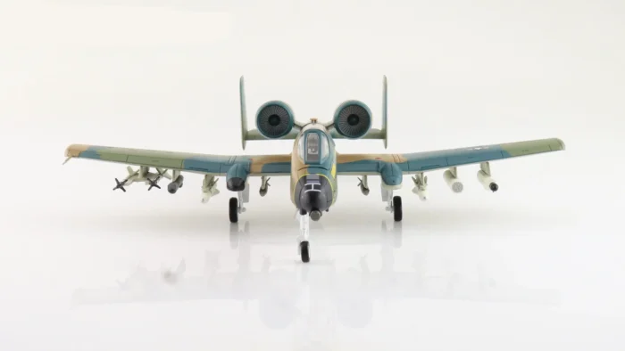 ماکت جنگنده A-10 تاندربولت نیروی هوایی امریکا