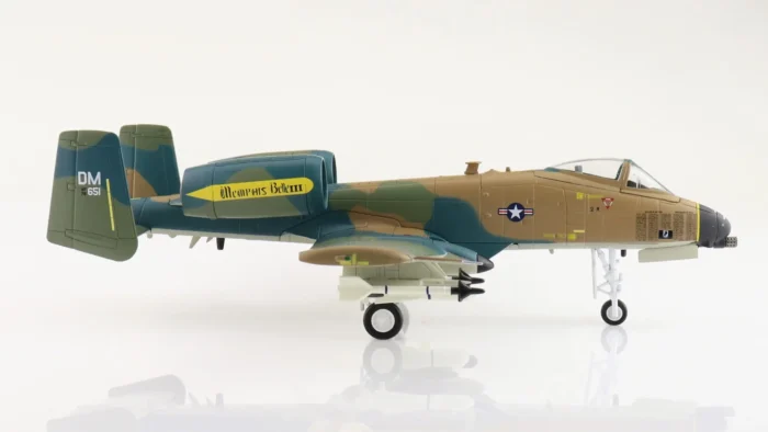 ماکت جنگنده A-10 تاندربولت نیروی هوایی امریکا