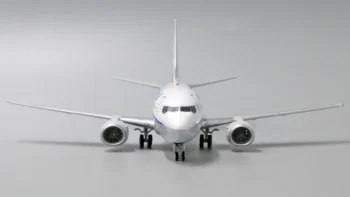 ماکت هواپیما بوئینگ 737 انا ژاپن مقیاس 1:200 ساخت شرکت جی سی وینگز
