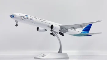 ماکت هواپیما بوئینگ 777 اندونزی