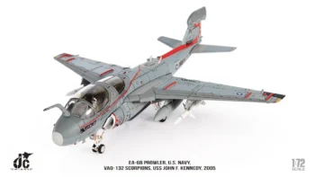 ماکت جنگنده EA-6B Prowler نیروی دریای امریکا مقیاس ۱:۷۲ ساخت جی سی وینگز