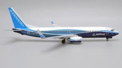 ماکت هواپیما بوئینگ 737 رایان ایر مقیاس 1:200 ساخت شرکت جی سی وینگز
