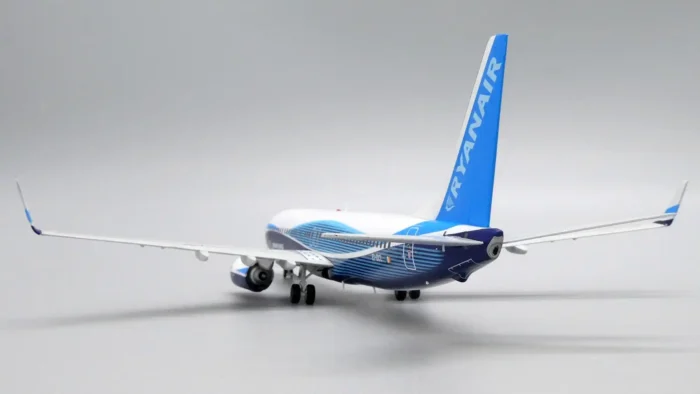 ماکت هواپیما بوئینگ 737 رایان ایر مقیاس 1:200 ساخت شرکت جی سی وینگز