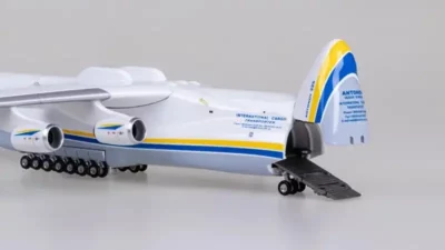 ماکت هواپیما انتونف 225 مریا اکراین | Airplane Model 1:200 Antonov An-225 Mriya Ukraine - Image 5