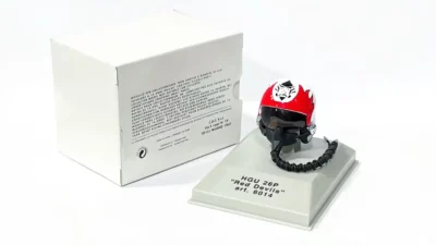 ماکت هلمت خلبانی | Armour 1:8 Pilot Helmet HGU-26P Red Devils