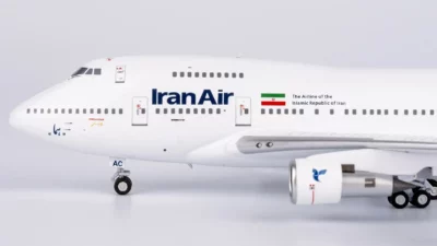 ماکت هواپیما بوئینگ 747 اس پی هواپیمایی ایران ایر مقیاس 1:400 ساخت شرکت ان جی مدلز