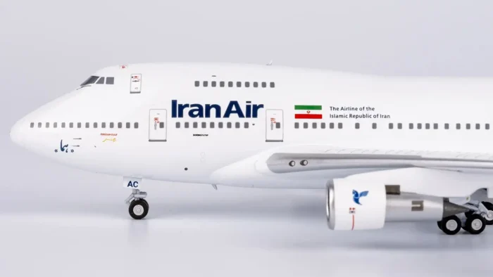 ماکت هواپیما بوئینگ 747 اس پی هواپیمایی ایران ایر مقیاس 1:400 ساخت شرکت ان جی مدلز