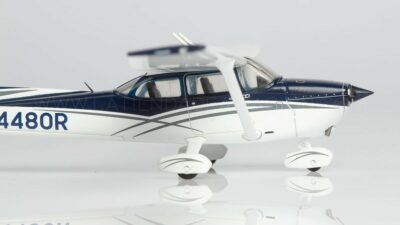 ماکت هواپیما سسنا 172 مقیاس 1:72 ساخت شرکت جمینی جتز