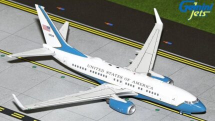 ماکت هواپیما C-40B نیروی هوایی امریکا مقیاس ۱:۲۰۰ ساخت شرکت جمنای جتز