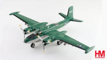 ماکت جنگنده B-26 نیروی هوایی امریکا مقیاس 1:72 ساخت شرکت هابی مستر
