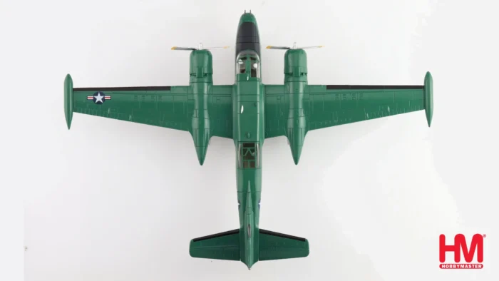 ماکت جنگنده B-26 نیروی هوایی امریکا مقیاس 1:72 ساخت شرکت هابی مستر