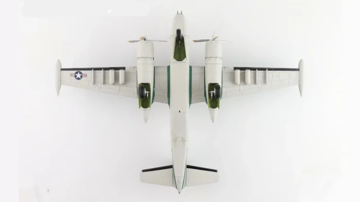ماکت جنگنده B-26 نیروی هوایی امریکا مقیاس 1:72 ساخت شرکت هابی مستر