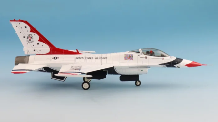 ماکت جنگنده اف 16 فالکن تاندربرد امریکا | Hobby Master 1:72 F16C Fighting Falcon USAF Thunderbirds