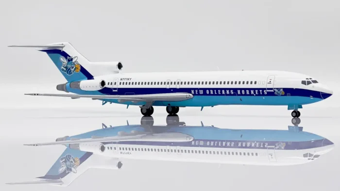 ماکت هواپیما بوئینگ 727 نیو اورلئال امریکا | Jc Wings 1:200 Boeing 727-200 New Orleans Hornets