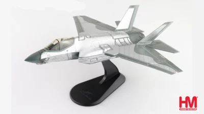 ماکت جنگنده اف 35 لایتینگ نیروی دریایی امریکا | Hobby Master 1:72 F-35C Lightning II JSF Mirror Coating