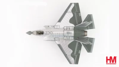 ماکت جنگنده اف 35 لایتینگ نیروی دریایی امریکا | Hobby Master 1:72 F-35C Lightning II JSF Mirror Coating