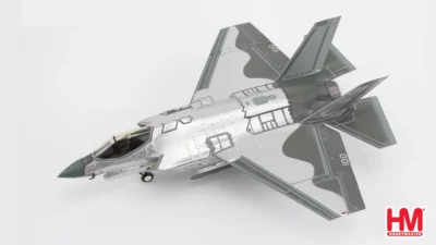 ماکت جنگنده اف 35 لایتینگ نیروی دریایی امریکا | Hobby Master 1:72 F-35C Lightning II JSF Mirror Coating
