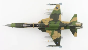 ماکت جنگنده اف 5 تایگر نیروی هوایی تایوان | Hobby Master 1:72 F-5F Tiger II ROCAF Taiwan - Image 2