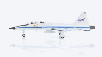 ماکت هواپیما T-38 تالون ناسا مقیاس 1:72 ساخت شرکت هابی مستر