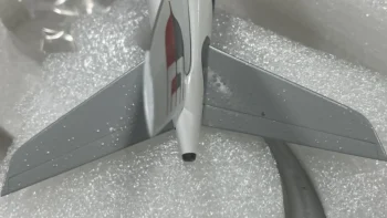 ماکت هواپیما ایرباس 330 مالزی | JC Wings 1:200 Airbus A330-300 Malaysia Airlines 9M-MTJ - Image 9