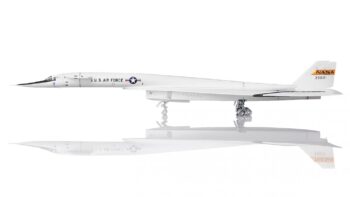 ماکت بمب افکن تحقیقاتی نورث امریکن XB-70 والکری ناسا | SQ Wings 1:200 North American XB-70 Valkyrie NASA