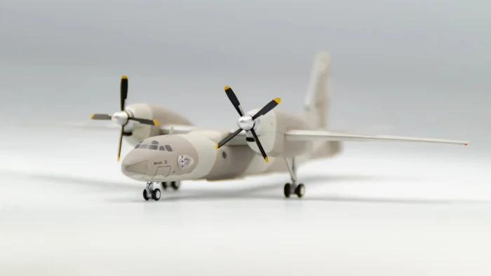 AviaBoss 1:200 Antonov An-32 Mexico Navy Marina