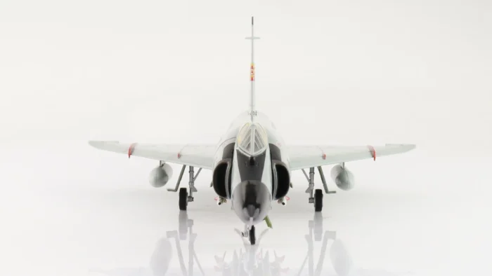 ماکت جنگنده F-102 دلتا داگر نیروی هوایی امریکا مقیاس 1:72 ساخت شرکت هابی مستر