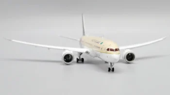 Jc Wings 1:400 Boeing 787-9 Saudi Arabian Airlines HZ-ARC Flaps Down LH4249A