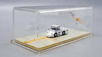 Jc wing 1:200 Tug Truck Airport Accessories JAL WT250E Pushback Tug GSE2WT250E02