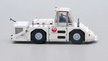 Jc wing 1:200 Tug Truck Airport Accessories JAL WT250E Pushback Tug GSE2WT250E02